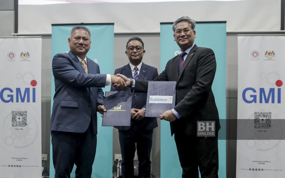 GMI terima geran RM70,000 daripada Bubbles 02